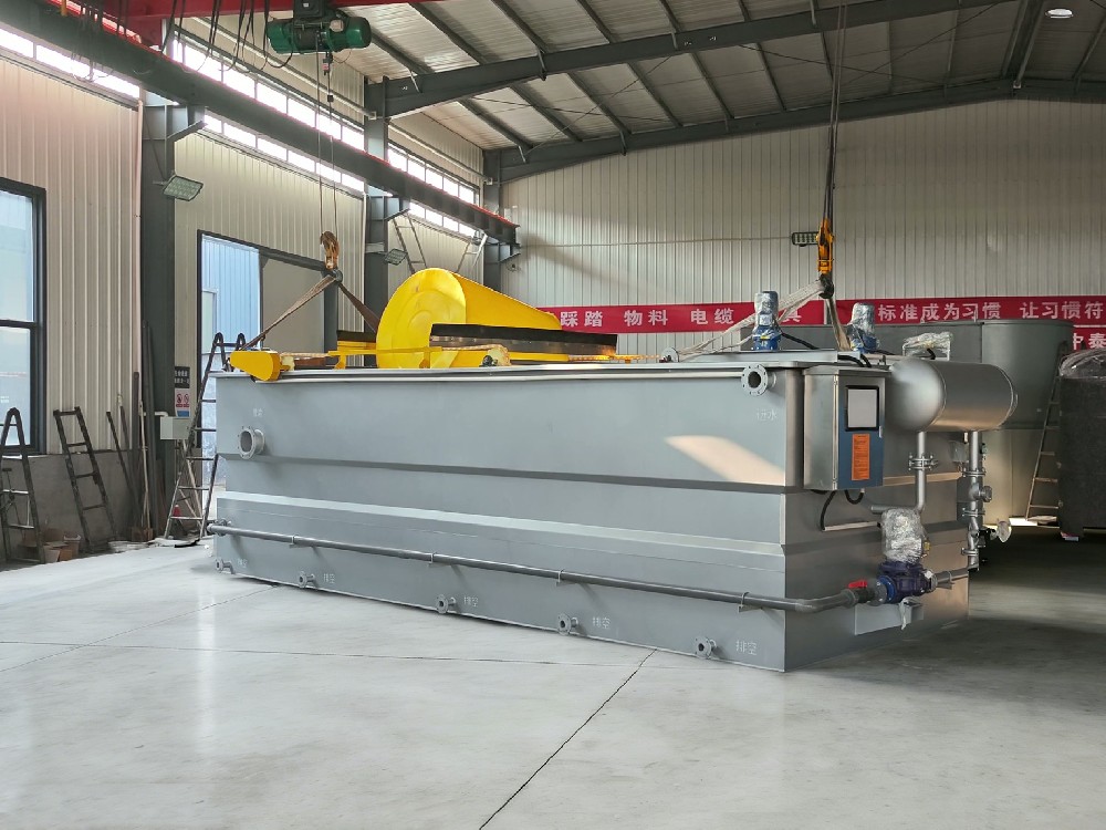 溶氣氣浮機(jī)，養(yǎng)豬場(chǎng)廢水處理的核心設(shè)備